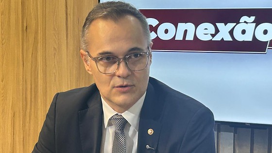 Douglas Lingiardi Strachicini é promotor de Justiça da  da Vara da Infância e Juventude de Várzea Grande e Mestre em Direito pela Universidade Federal de Mato Grosso (UFMT)