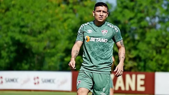 Mario Pineida durante temporada no Fluminense, em 2022.