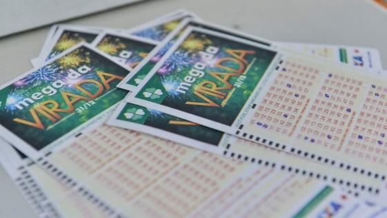 O sorteio, inicialmente marcado para as 22h da quarta-feira (31/12), precisou ser transferido para o primeiro dia de 2026 devido ao volume extraordinário de apostas. 