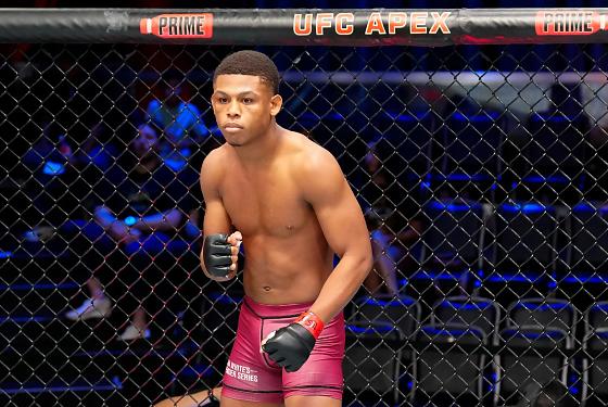 No sábado, Cameron Smotherman faria sua quarta luta no UFC.