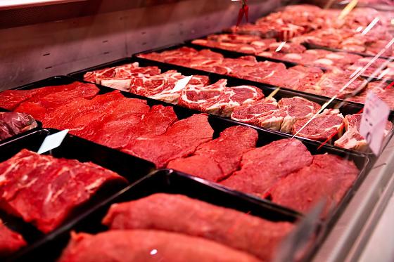 A tarifa adicional de 55% será aplicada sobre as importações brasileiras de carne bovina que ultrapassarem os limites de cota.