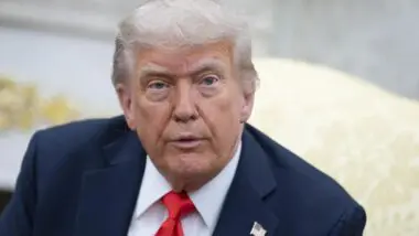 Executivos de petrolíferas americanas avaliam possível retorno à Venezuela após reunião com Trump