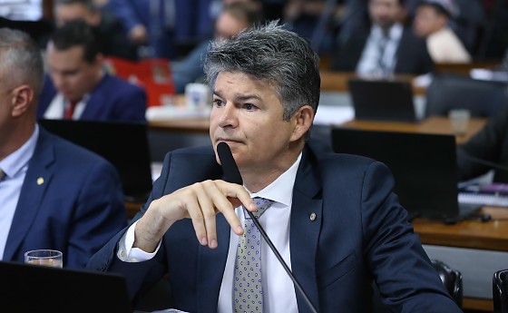 Medeiros defende que o direito de explorar a própria terra é o único caminho para garantir dignidade e cidadania. 