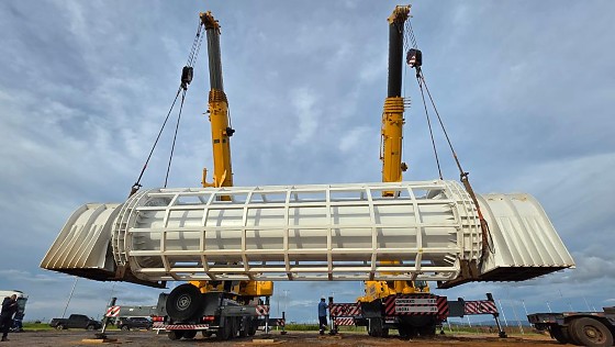 Eixo da roda-gigante tem mais de 70 toneladas.