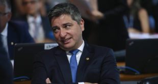 Portinho busca aval de Bolsonaro para candidatura ao Senado, mas decisão é de Flávio