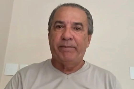 O pastor questiona a lógica de críticos que aceitam a compra de carros por líderes religiosos, mas condenam a de aviões, tratando a aeronave como um item logístico e não de luxo pessoal.