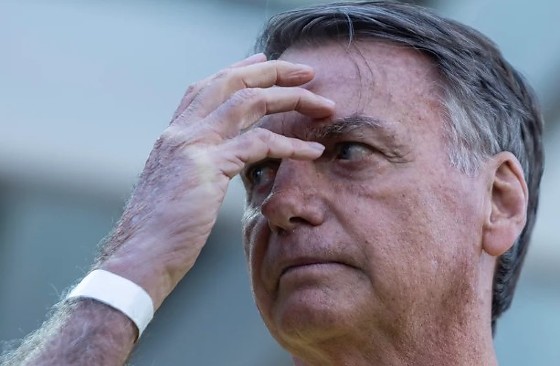 A infomação foi confirmada pelo médico de Bolsonaro, doutor Brasil Caiado