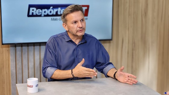 O espetáculo tem a regência do maestro convidado Fabrício Carvalho.