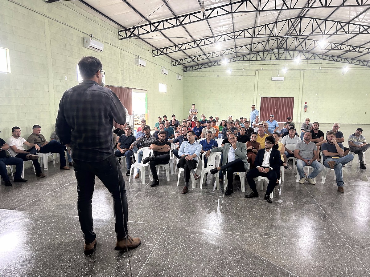 GOLPE DA CAAGE EM CLÁUDIA