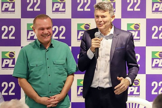 Deputado federal questionou proximidade de Wellington com Janaina Riva e cobra "coragem" para votações no STF.