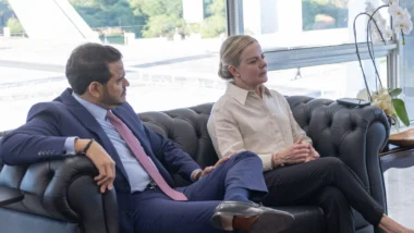 Divergência girou em torno do conceito de "notável saber jurídico". Petista alega ataque gratuito.