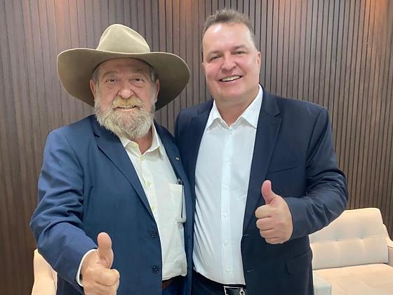 Ao recepcionar Barbudo, Russi afirmou que o Podemos dará suporte integral ao político