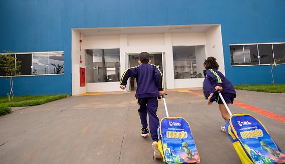Proposta aprovada pela Câmara prevê identificação automatizada de alunos, servidores e visitantes.