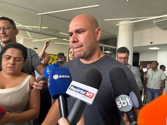 Prefeito diz que críticas à nomeação de Adriana Rodrigues escondem resistência à presença feminina em cargos de poder
