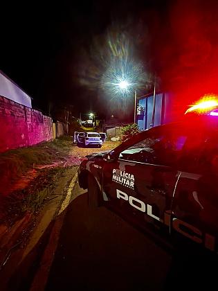  A PM isolou a área e acionou equipes das equipes da Polícia Civil e da Perícia Oficial e Identificação Técnica (Politec) foram acionadas para os procedimentos cabíveis